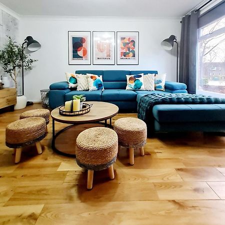 Bright 3Br Walking Distance To Town - Free Parking Apartment Glasgow Luaran gambar